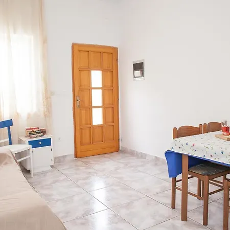 Διαμέρισμα Hana -