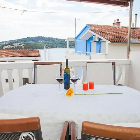 Διαμέρισμα Hana -