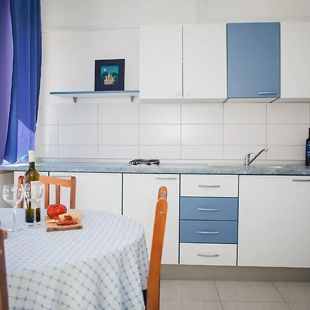 Διαμέρισμα Hana - Tisno