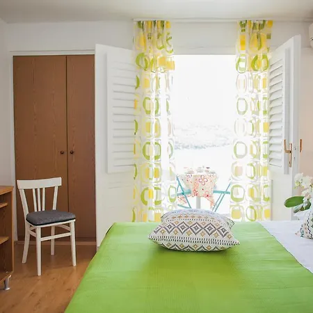 Apartament Hana - Tisno