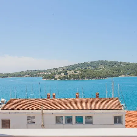 Διαμέρισμα Hana - Tisno