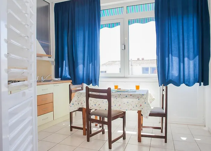 Apartment Hana - Tisno