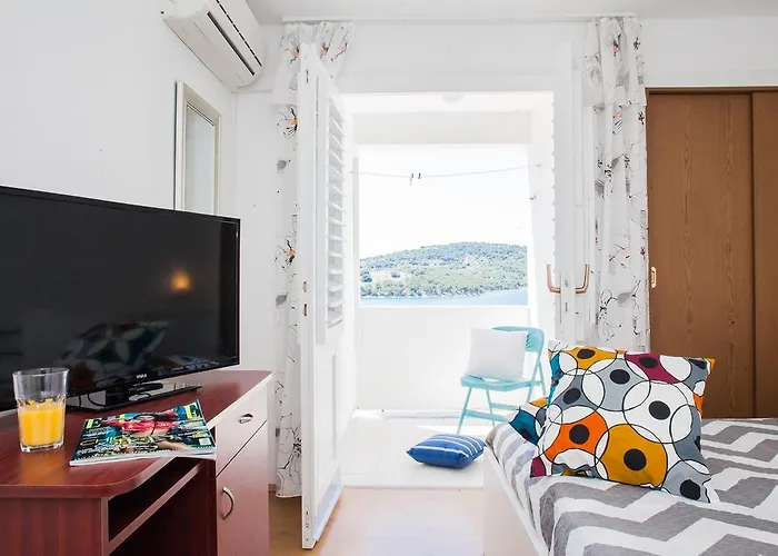 アパート Hana - ティスノ