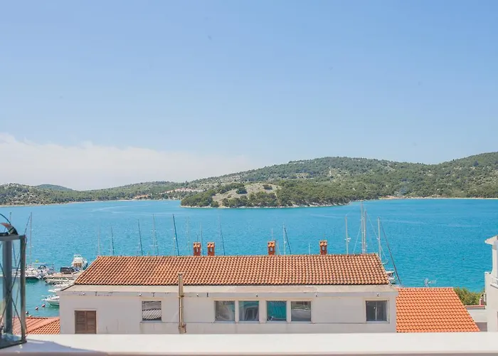 Apartment Hana - Tisno